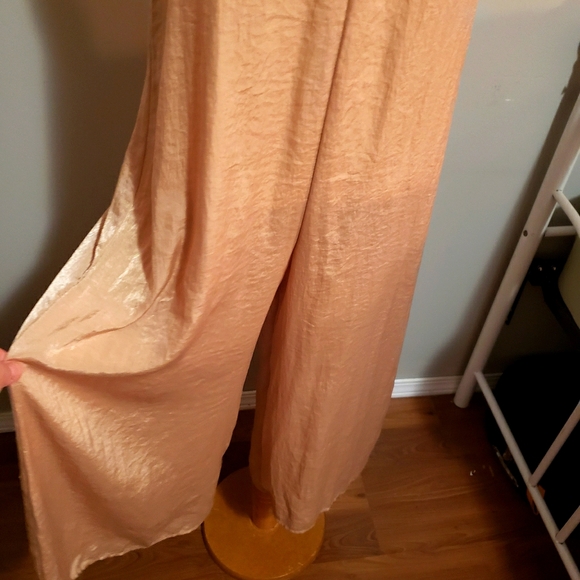 ONE CLOTHING Los Angeles pantsuit spaghett… - Picture 4 of 9